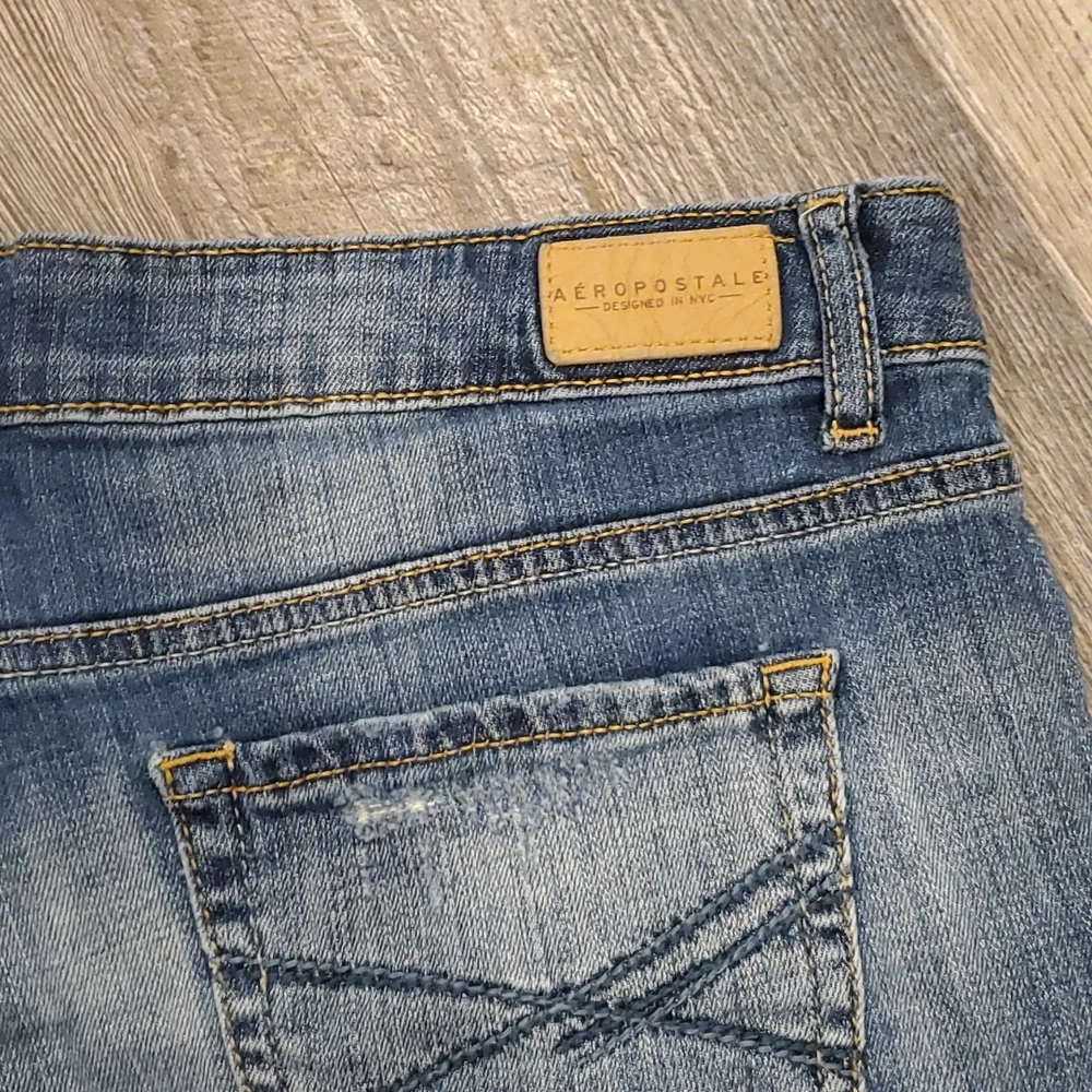 Aeropostale midi distressed denim blue jean shorts women size 10